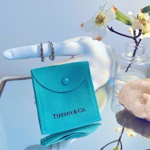 ✨Tiffany & Co.✨Sterling Silver Square Cushion Hoops